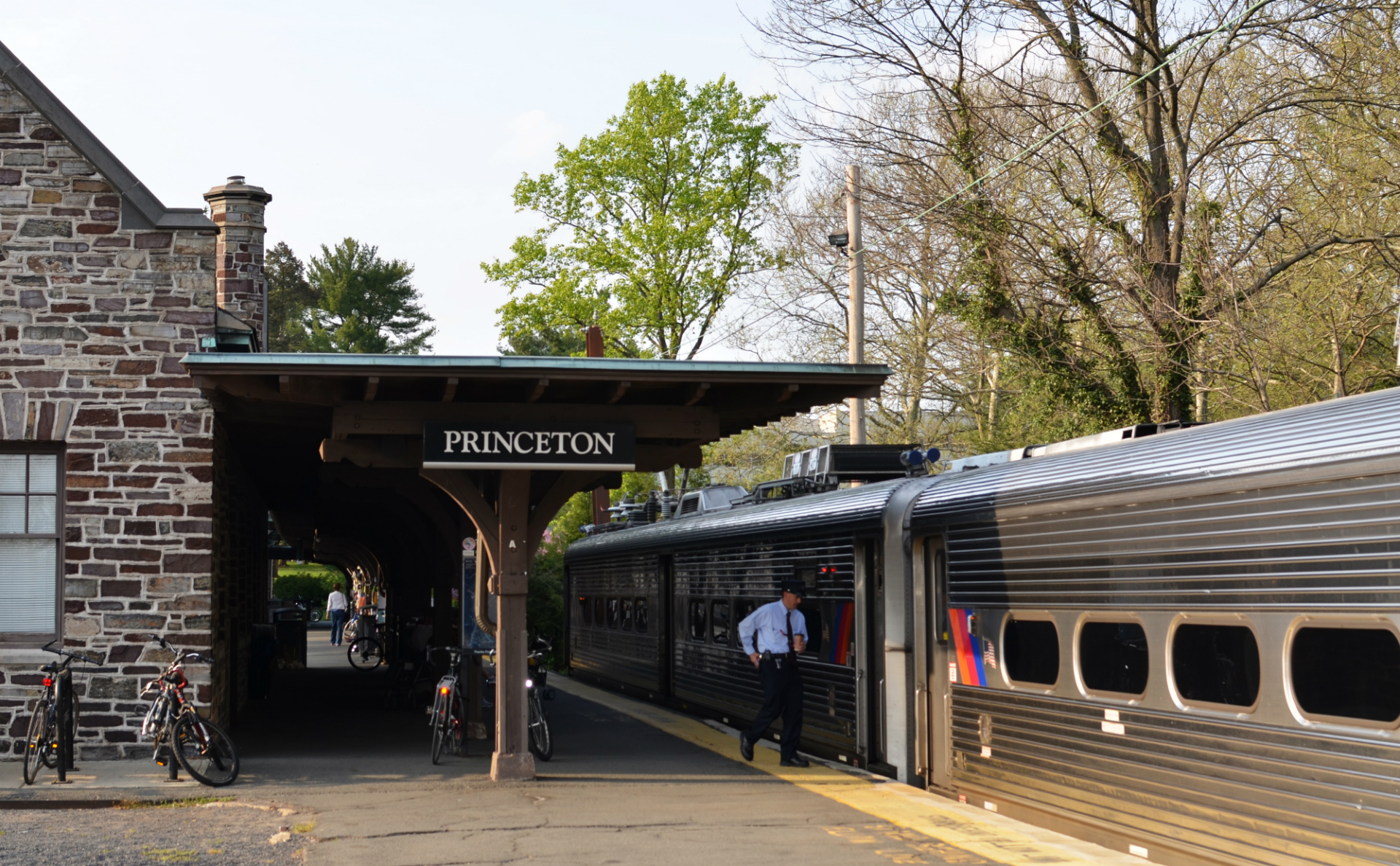 Princeton Junction (NJT station) .